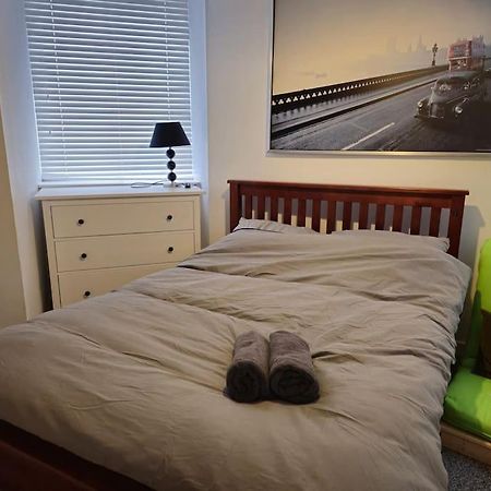 2 Bedroom Modern Stylish Apt In Glasgow City Centre Εξωτερικό φωτογραφία